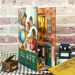 Happy Days in Old Alley DIY Book Nook Kit-Book Nook World